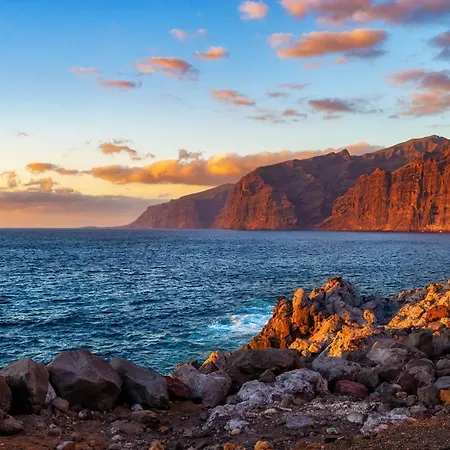 Amazing Ocean View Gigantes 아파트 *